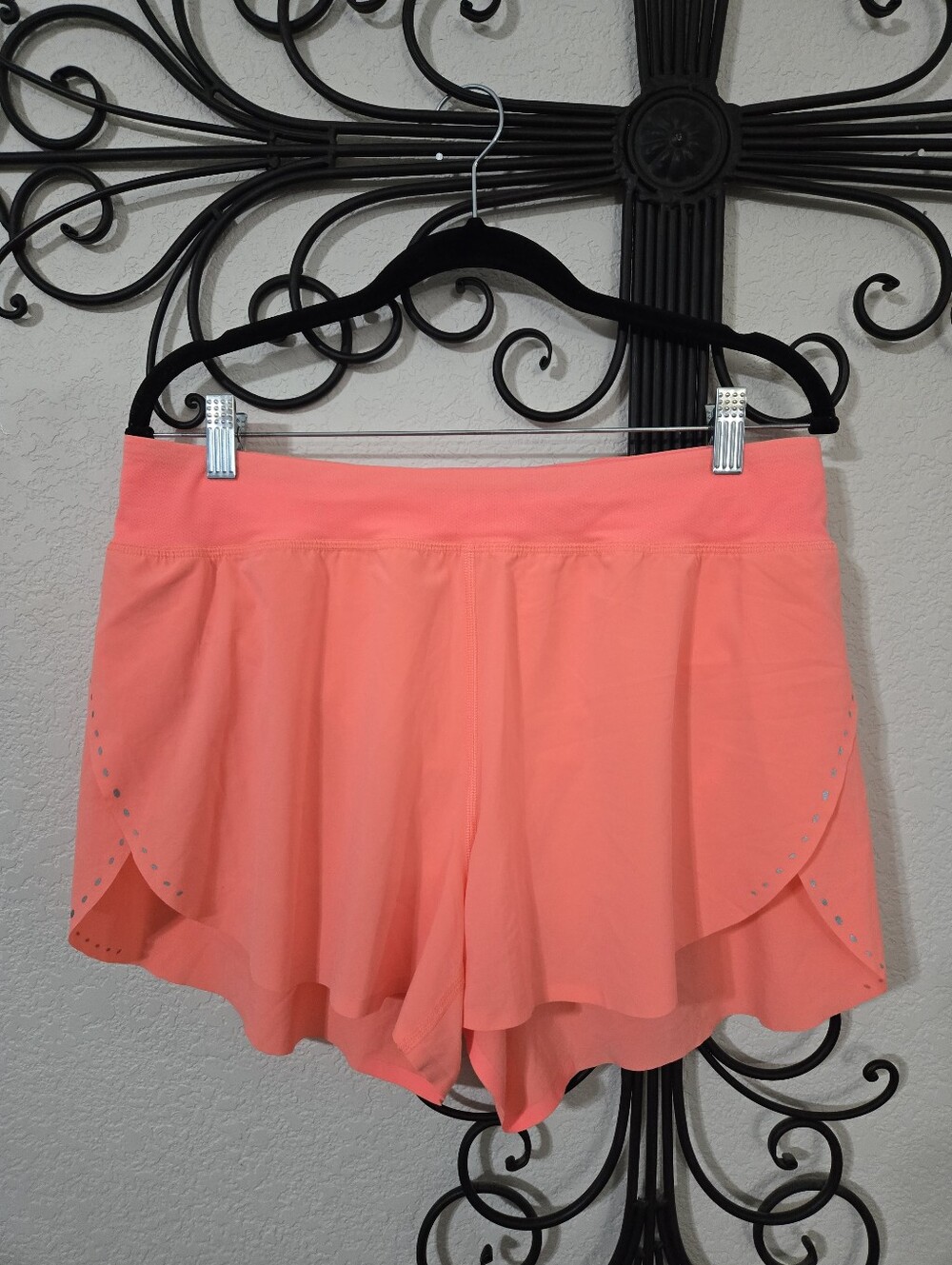 LULULEMON Find Your Pace Shorts | 10